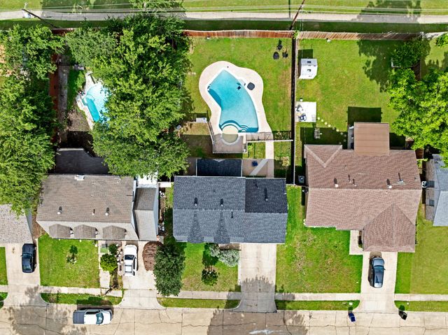 1401 Greentree Lane, Garland, TX 75042
