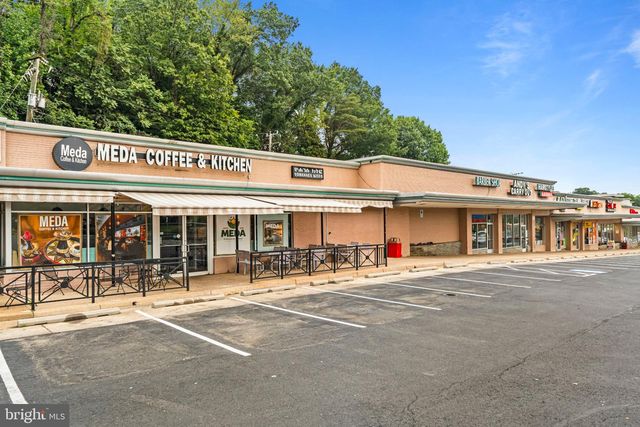 5008 9TH ST S, Arlington, VA 22204