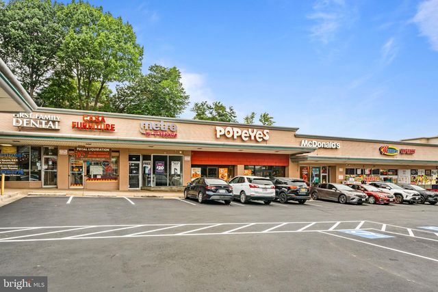 5008 9TH ST S, Arlington, VA 22204