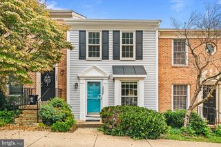 5008 9TH ST S, Arlington, VA 22204