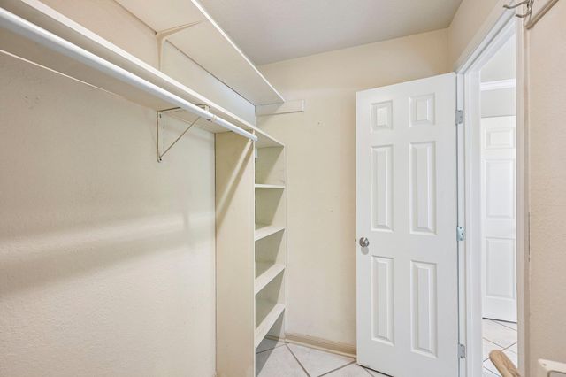 2412 Enfield RD 8, Austin, TX 78703
