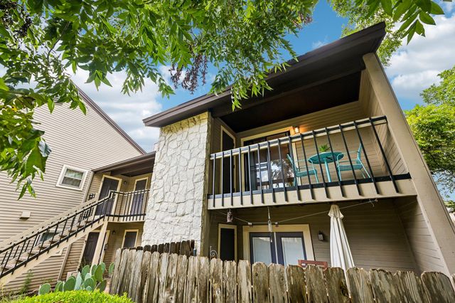 2412 Enfield RD 8, Austin, TX 78703