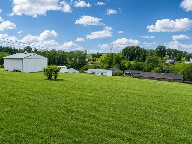 113 Skyview Dr, Penn Twp, PA 15644