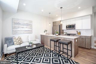 1421 SPRING RD NW #302, Washington, DC 20010