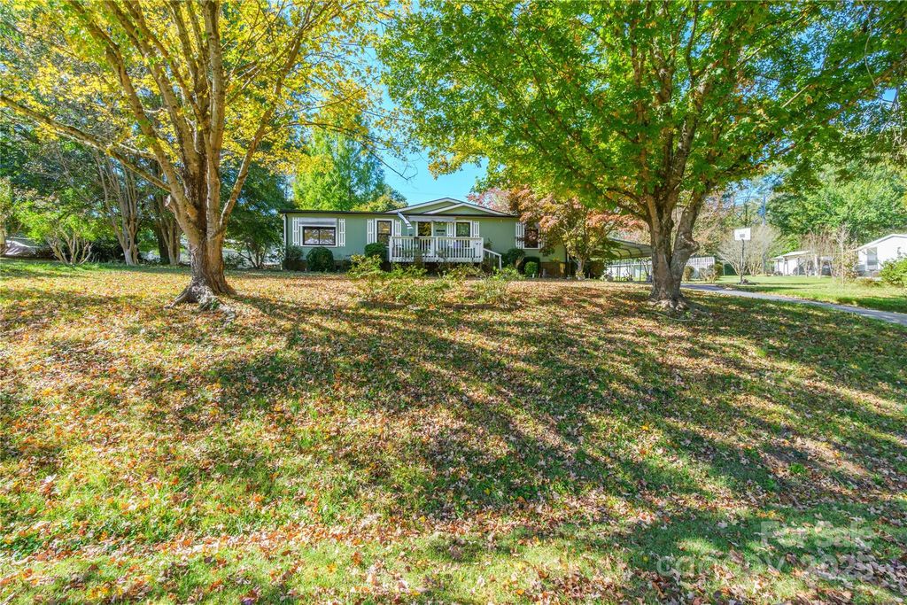 6919 Clara Circle, Concord, NC 28025