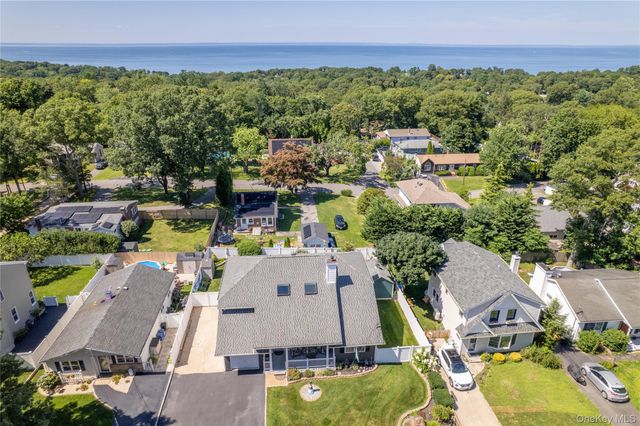 85 Maple Road, Rocky Point, NY 11778
