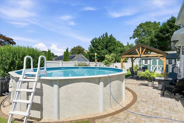 85 Maple Road, Rocky Point, NY 11778