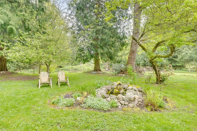 472 Iris Lane, Camano Island, WA 98282