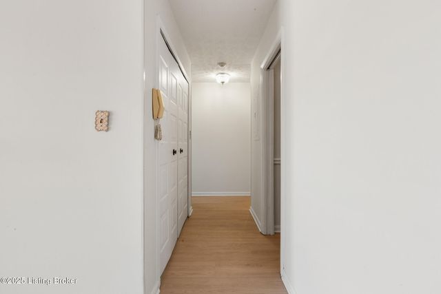 3030 Breckenridge Ln 204, Louisville, KY 40220