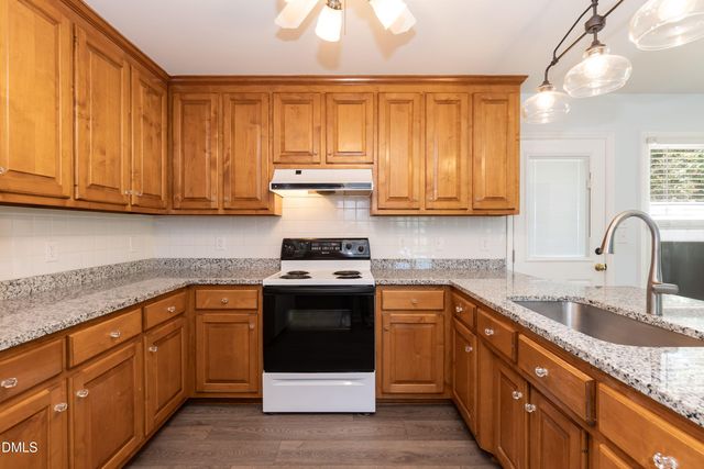 4500 Indian Hawk Way, Zebulon, NC 27597