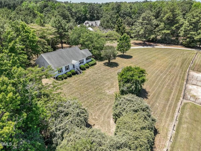 4500 Indian Hawk Way, Zebulon, NC 27597