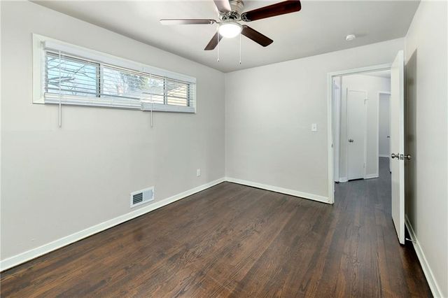 3116 E Gregory Boulevard, Kansas City, MO 64132