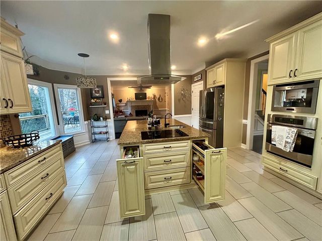 4511 Verdant Woods Court, Powder Springs, GA 30127