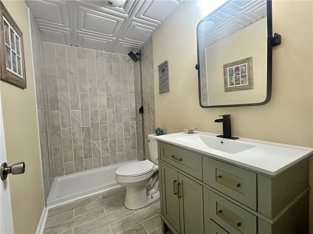 4511 Verdant Woods Court, Powder Springs, GA 30127