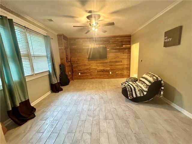 4511 Verdant Woods Court, Powder Springs, GA 30127