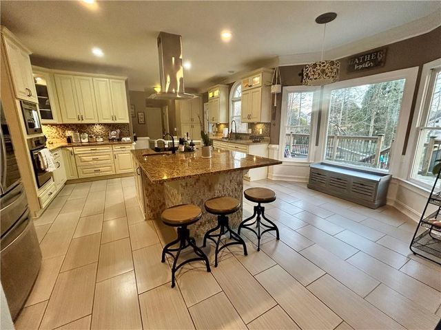 4511 Verdant Woods Court, Powder Springs, GA 30127