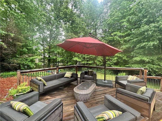 4511 Verdant Woods Court, Powder Springs, GA 30127