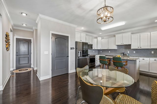 8988 Sunridge Drive, Ooltewah, TN 37363