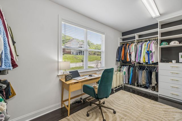 8988 Sunridge Drive, Ooltewah, TN 37363