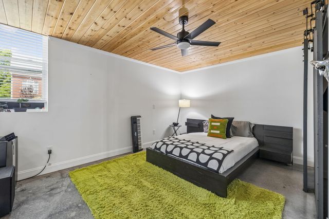 8988 Sunridge Drive, Ooltewah, TN 37363