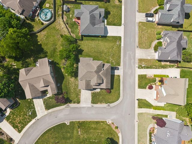 8988 Sunridge Drive, Ooltewah, TN 37363