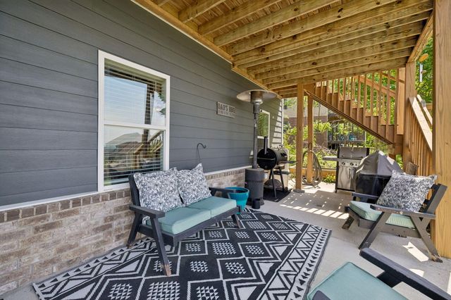 8988 Sunridge Drive, Ooltewah, TN 37363