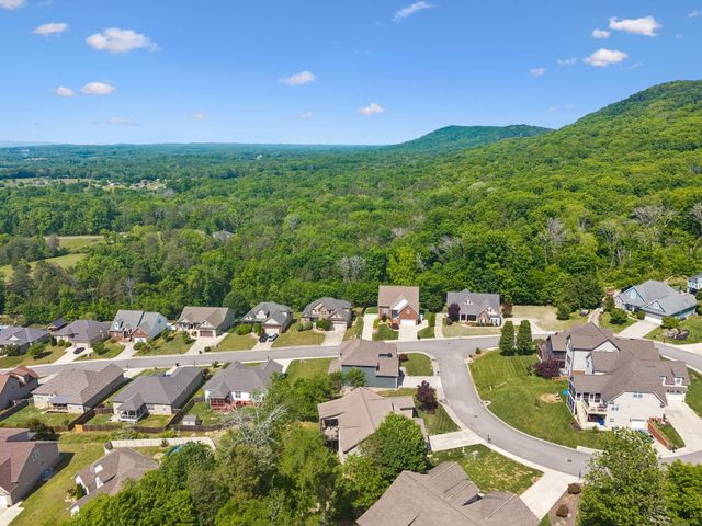 8988 Sunridge Drive, Ooltewah, TN 37363