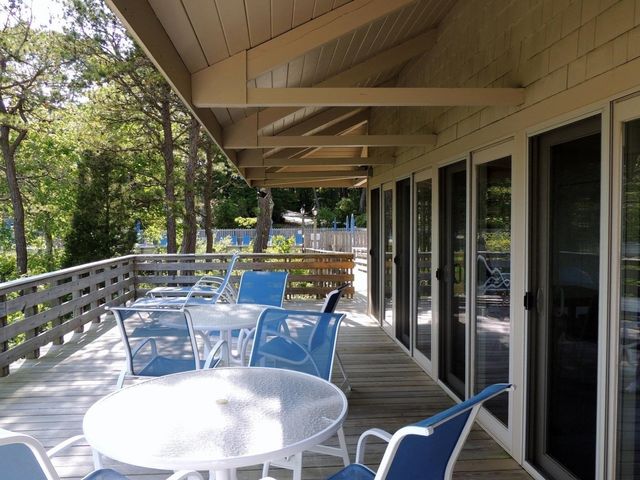 66 Woodland Trail, Falmouth, MA 02536