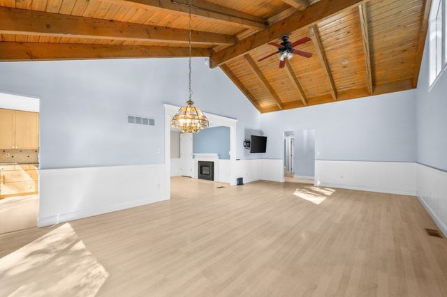 66 Woodland Trail, Falmouth, MA 02536