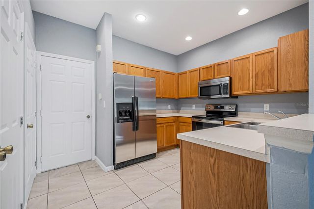 3122 ASHLAND LANE N, Kissimmee, FL 34741