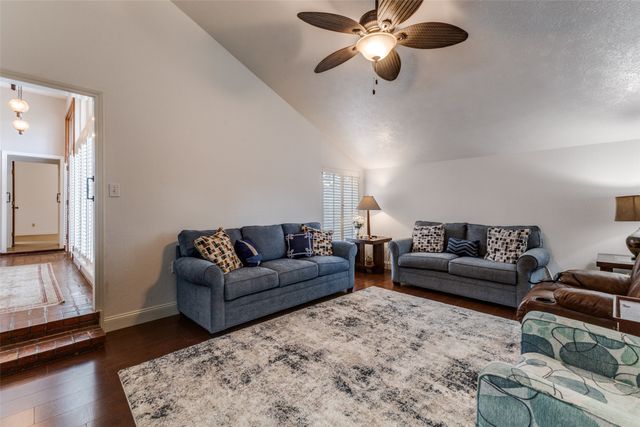 1223 Huntington Drive, Duncanville, TX 75137