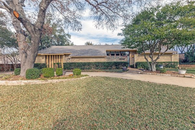 1223 Huntington Drive, Duncanville, TX 75137