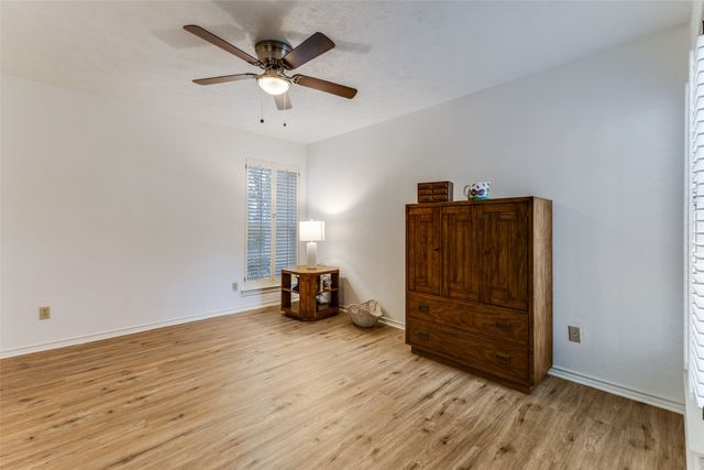 1223 Huntington Drive, Duncanville, TX 75137