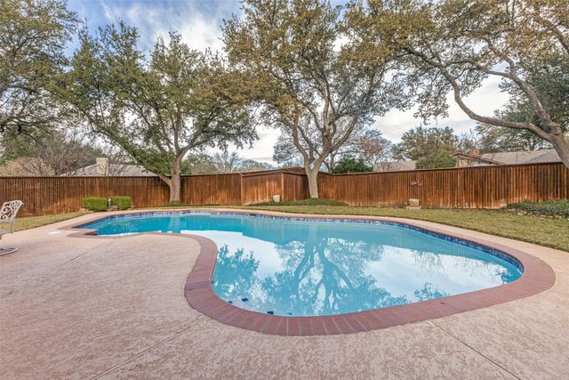 1223 Huntington Drive, Duncanville, TX 75137