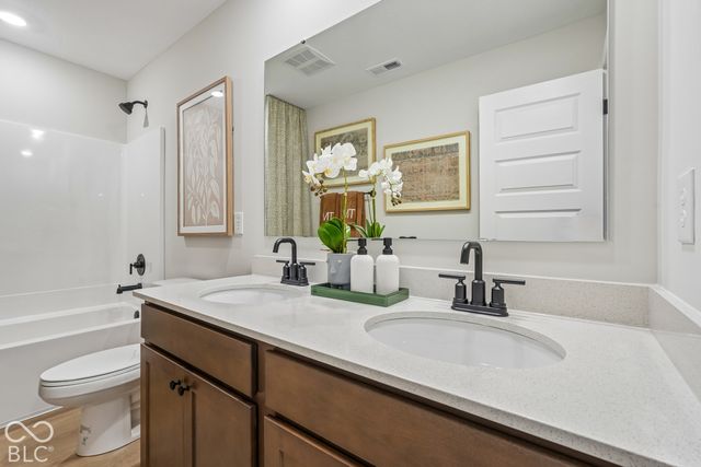 256 Commodore Drive, Pittsboro, IN 46167