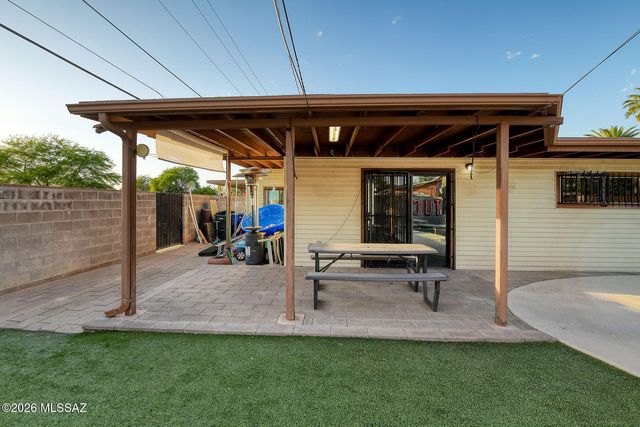 2602 E Sylvia Street, Tucson, AZ 85716