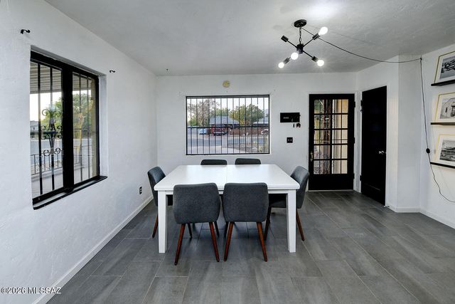 2602 E Sylvia Street, Tucson, AZ 85716