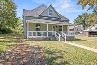 207 N Graham Avenue, Wagoner, OK 74467