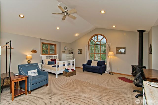 25116 SE 162nd Street, Issaquah, WA 98027