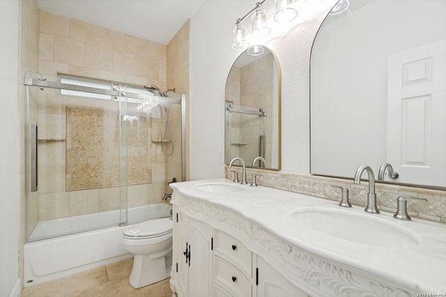 24310 Woodrose Park, San Antonio, TX 78255