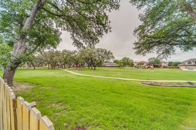 24310 Woodrose Park, San Antonio, TX 78255