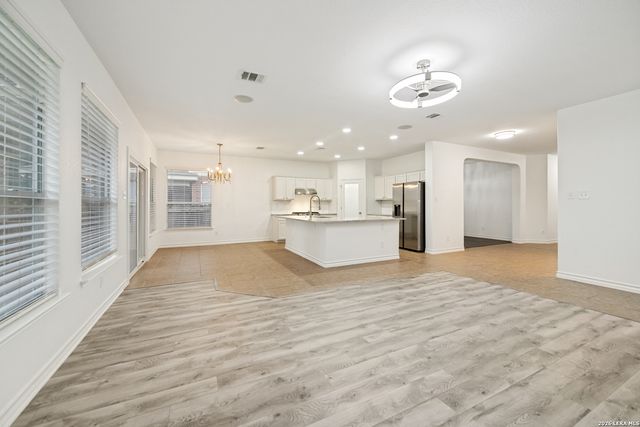 24310 Woodrose Park, San Antonio, TX 78255