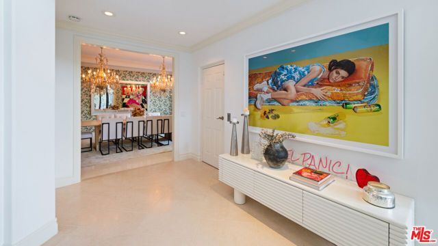 1404 Dawnridge Drive, Beverly Hills, CA 90210