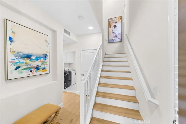 14 Tall Oak, Irvine, CA 92603