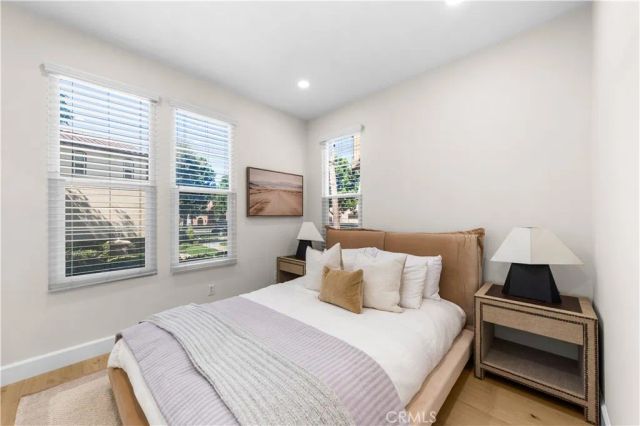 14 Tall Oak, Irvine, CA 92603