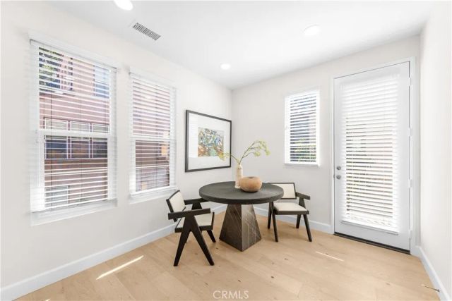 14 Tall Oak, Irvine, CA 92603