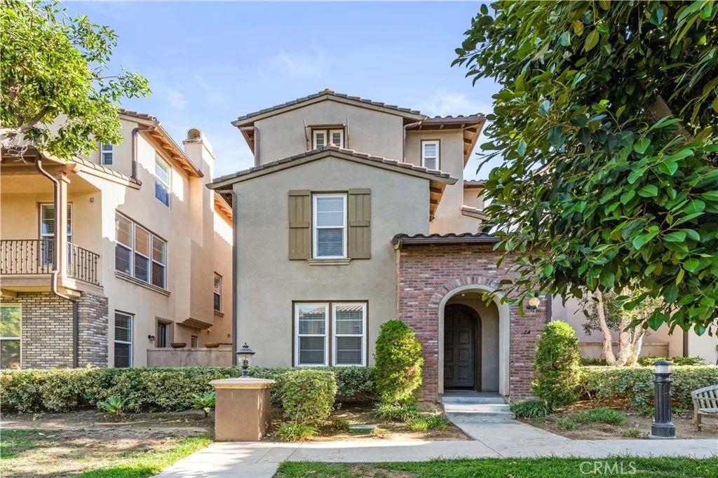 14 Tall Oak, Irvine, CA 92603