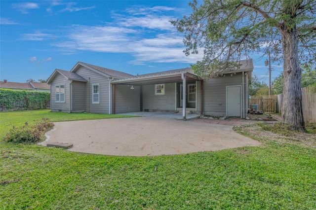 1113 Felder Street, Navasota, TX 77868