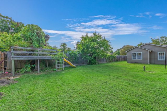 1113 Felder Street, Navasota, TX 77868