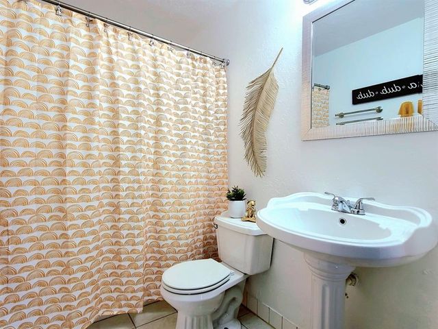 3512 N Holman Court, Midwest City, OK 73110